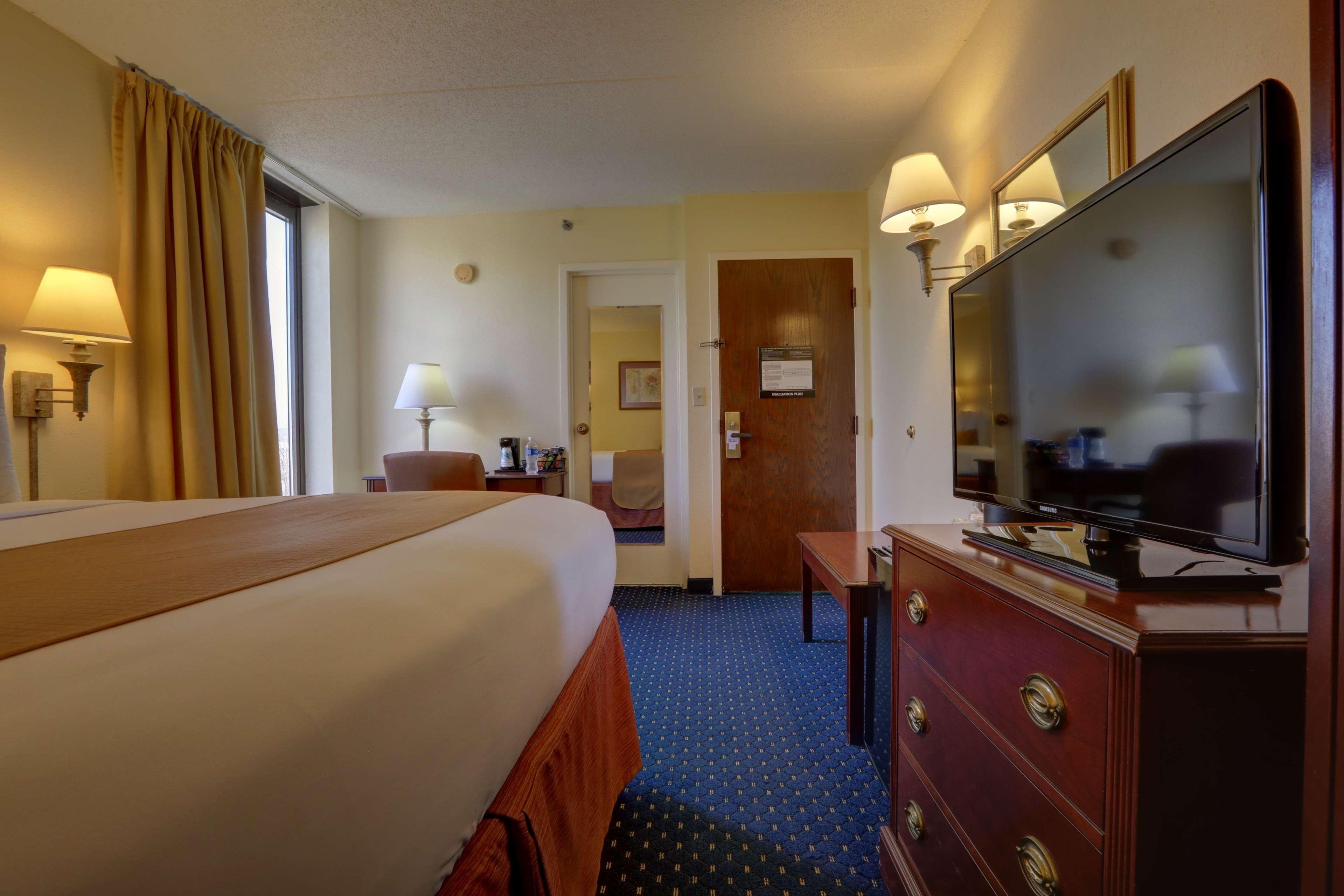 Surestay Plus Hotel By Best Western Chicago Lombard Camera foto